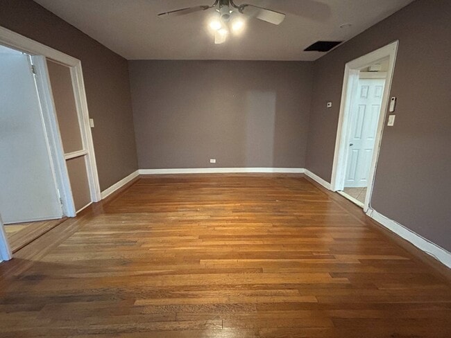 Building Photo - 3148 Ampere Ave