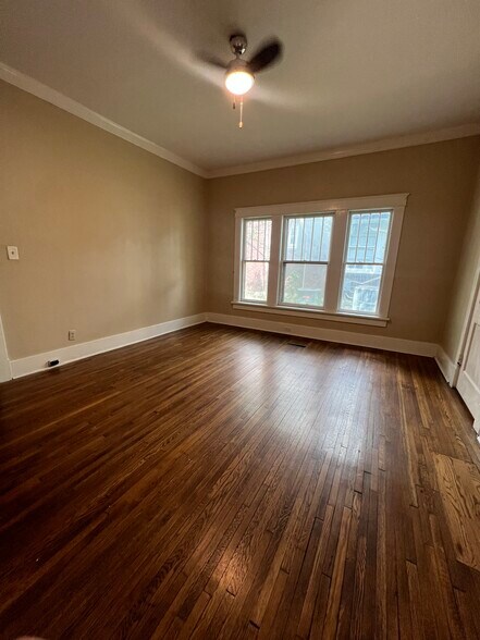 Building Photo - 759 Roycroft Pl