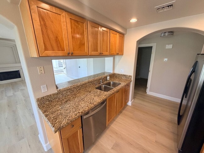 Building Photo - 1st Floor Condo in Guard Gated Painted Desert 2 bed/ 2 bath