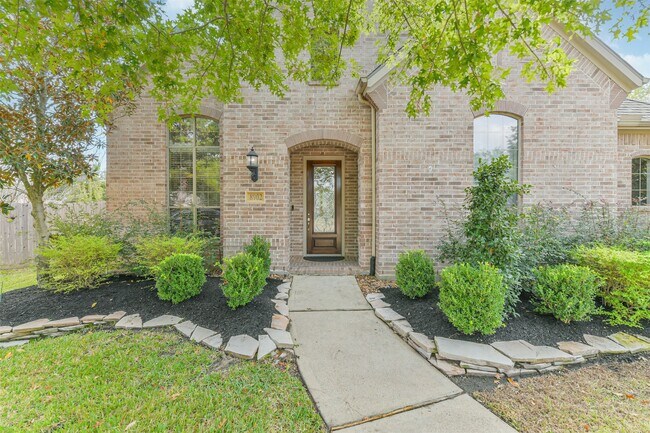 Building Photo - 8902 Lilac Springs