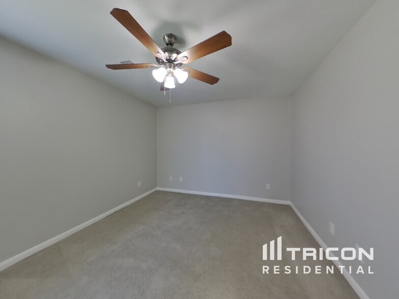 Building Photo - 28715 Nueces River Ct