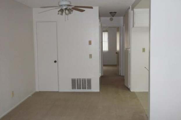 Building Photo - 1169 W Calle Del Sol
