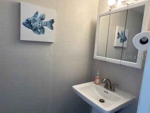 Building Photo - 11806 Cypress Hill Cir