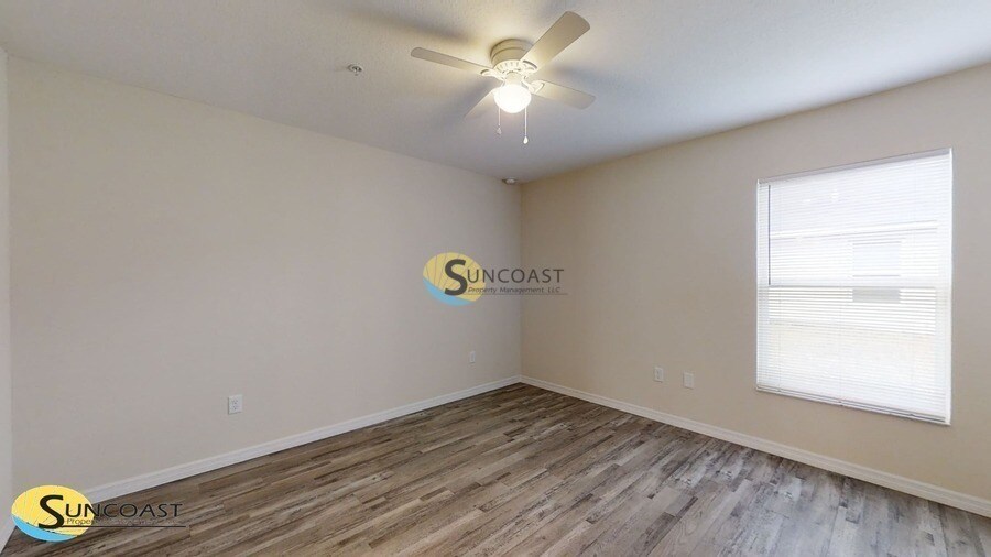 Building Photo - 9106 N Travis Dr