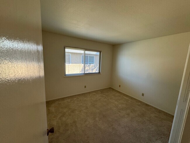 Building Photo - 2 Bedroom, 1 Bath in desirable neighborhood, Capitola