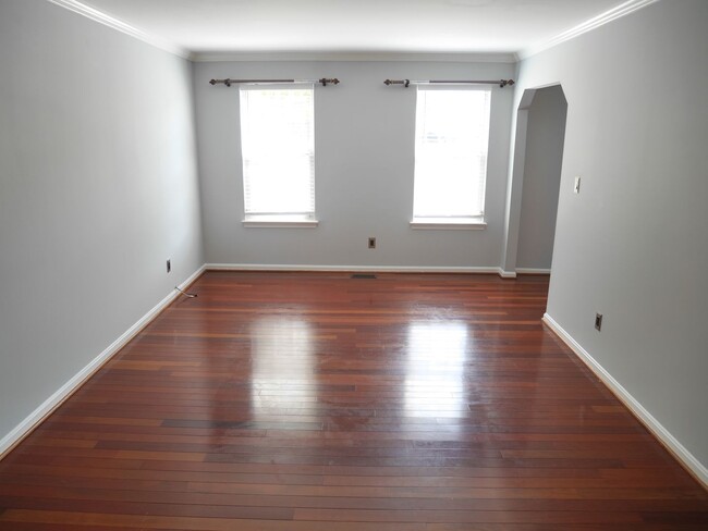 Building Photo - Recently Renovated & Move-In Ready- Bowie, MD