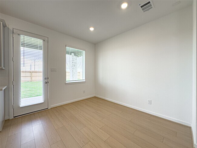 Building Photo - 9726 Ivy Manor Ct