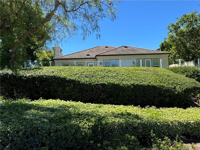 Building Photo - 19 Vernon