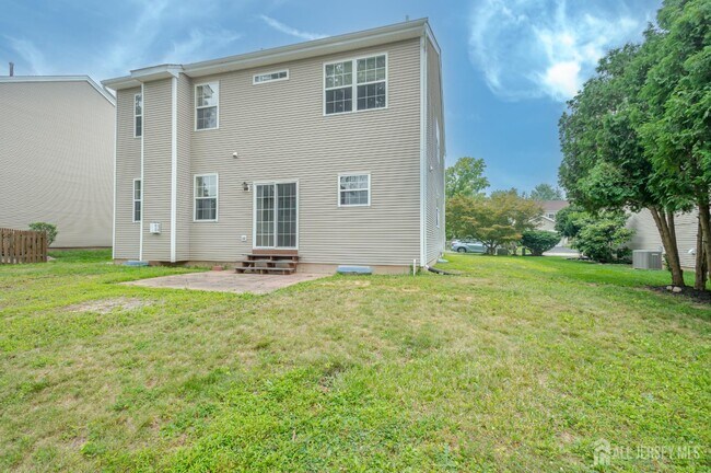 Building Photo - 71 Manley Rd