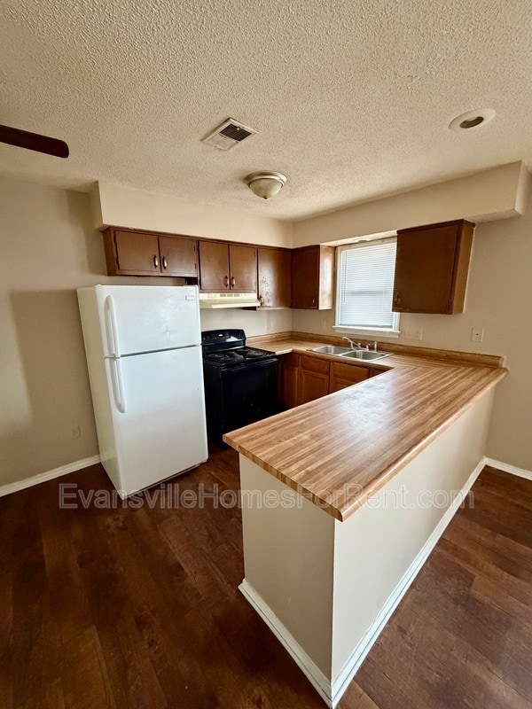 Building Photo - 1014 Mary St