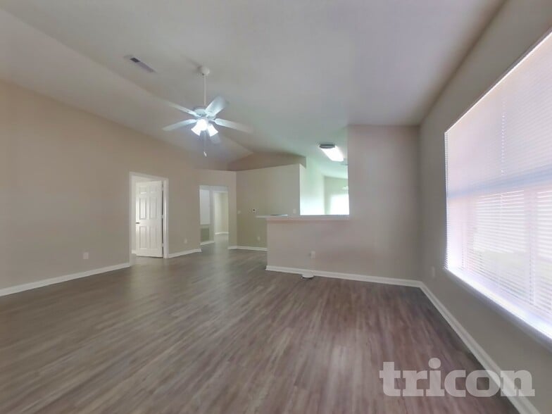 Building Photo - 3131 Kelling St