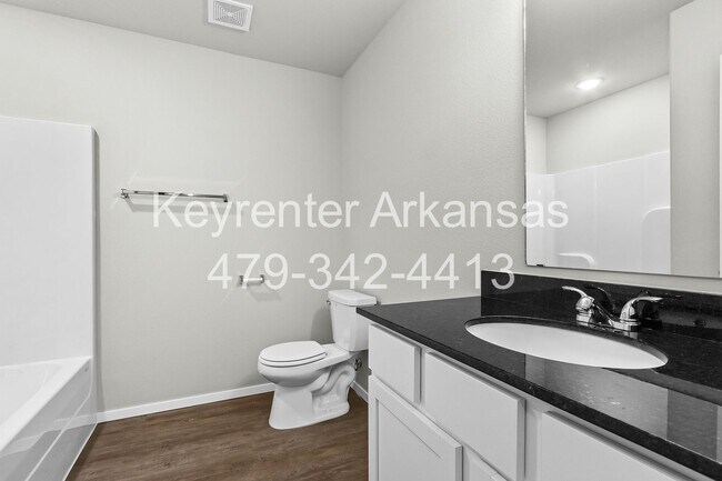 Building Photo - Gorgeous home ready for you!