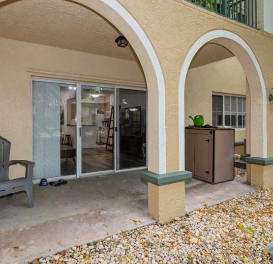 Building Photo - 2439 Centergate Dr