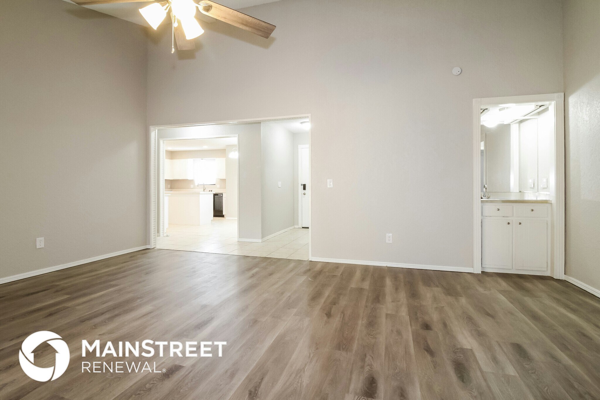 Building Photo - 705 Waterview Rd