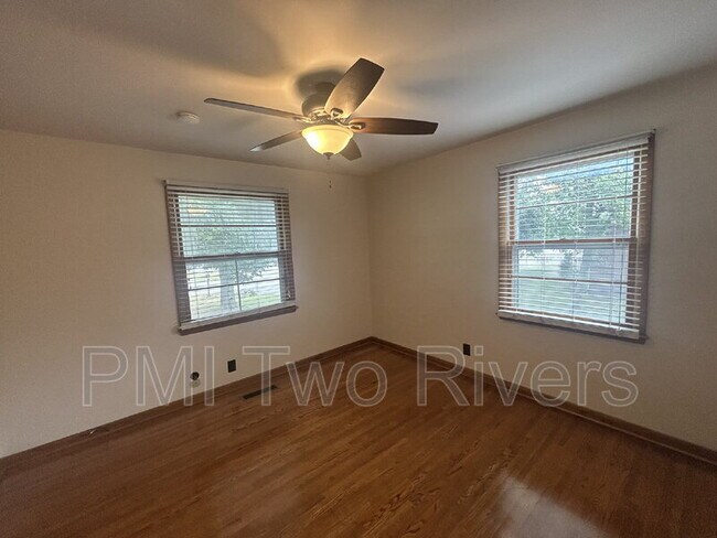 Building Photo - 328 Jacksonian Dr