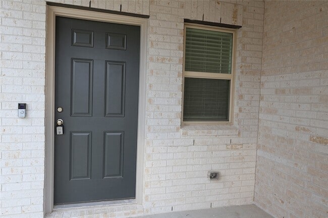 Building Photo - 16948 Juniper Blossom Bnd