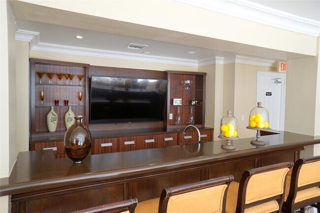 Building Photo - 233 S Federal Hwy