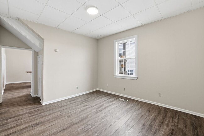Building Photo - 2009 McCallie Ave