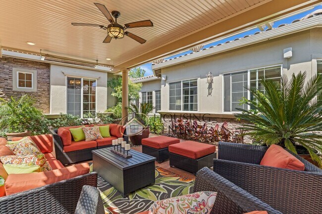 Building Photo - Executive Gated Serrano Golf-Course Home with Views of the 16th Hole!