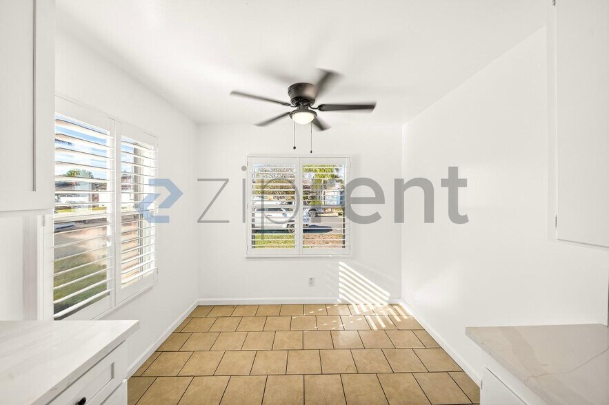 Building Photo - 4029 Olive St