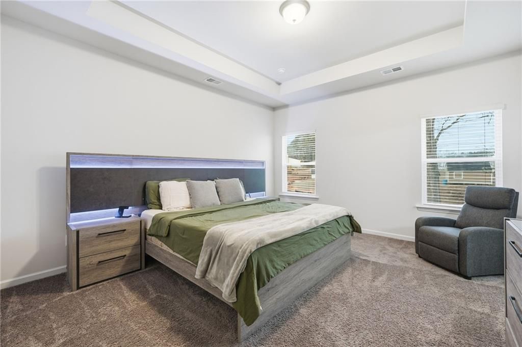 Building Photo - 3860 Pressley Ln