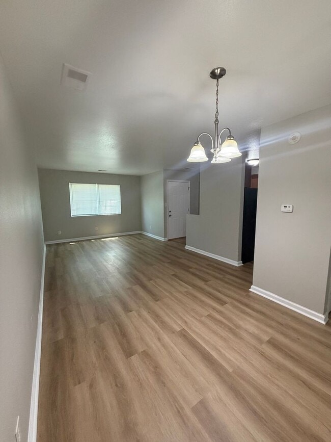 Building Photo - 8929 Brigadier Dr