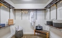 Building Photo - 1 bedroom in Dallas TX 75201