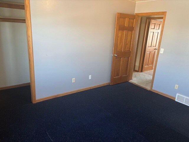 Building Photo - N6188 Shadybrook Ln