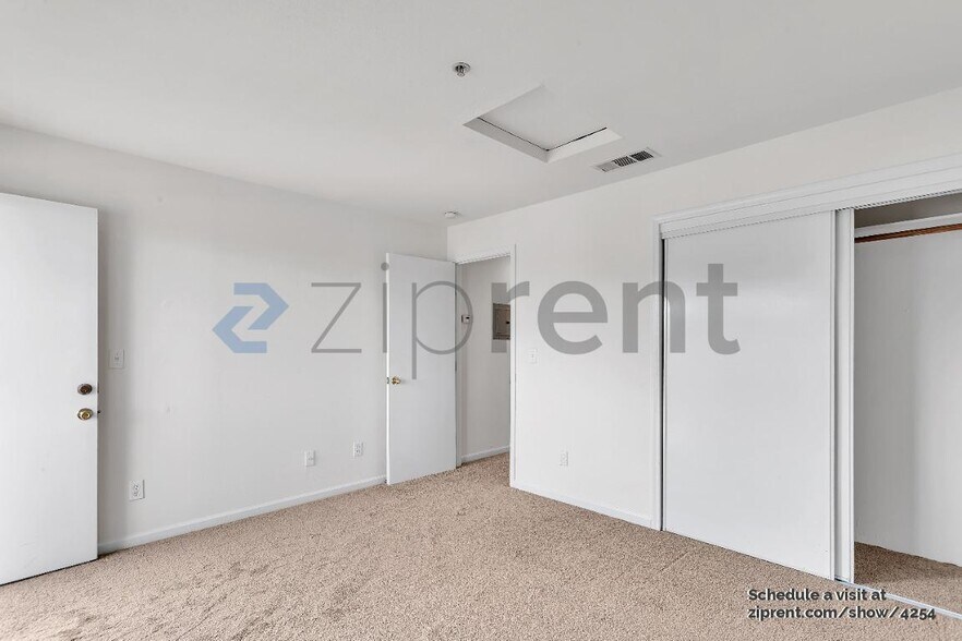Building Photo - 325 Vaqueros Ave