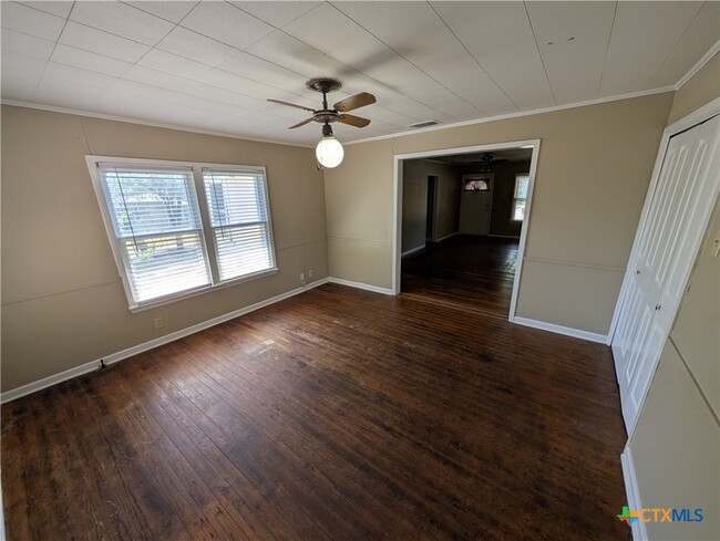 Building Photo - 1269 S Academy Ave