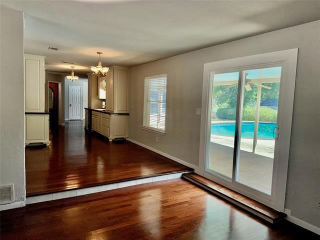 Building Photo - 7113 Jo Will St