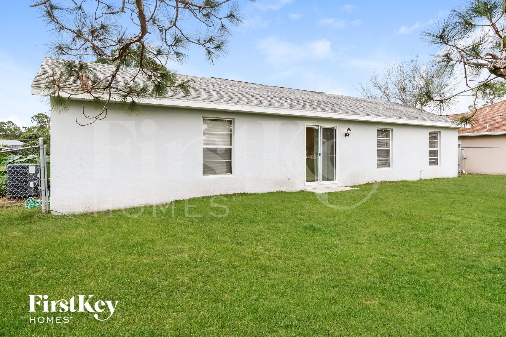 Building Photo - 1274 SW Byron St