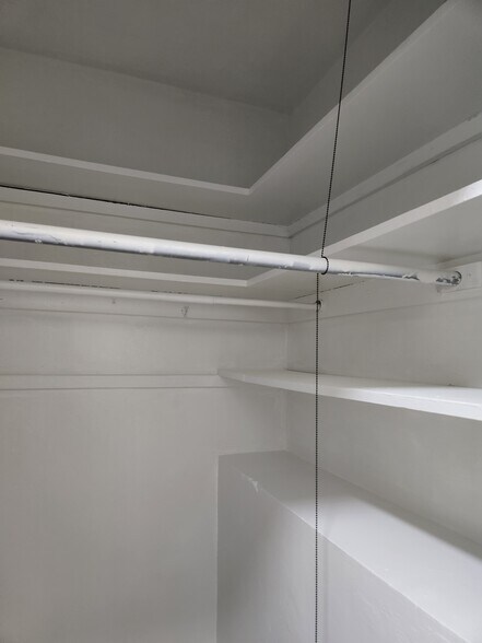 Building Photo - 1922 Taylor St