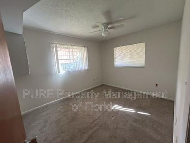 Building Photo - 17 Bahia Loop