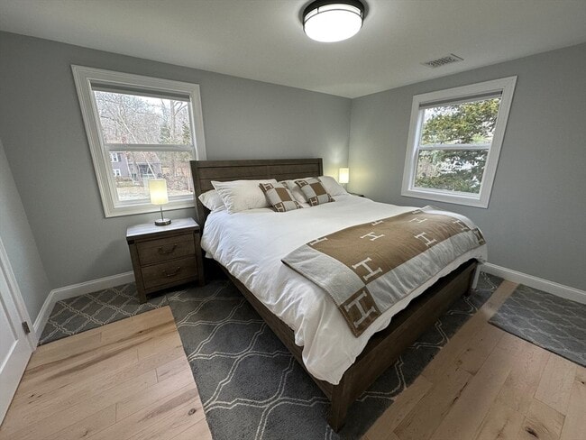 Building Photo - 456 Parsonage St