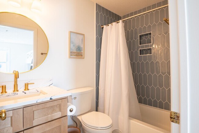 Building Photo - PLAN AND SECURE YOUR WINTER GETAWAY NOW, WHILE YOU HAVE THE BEST SELECTION