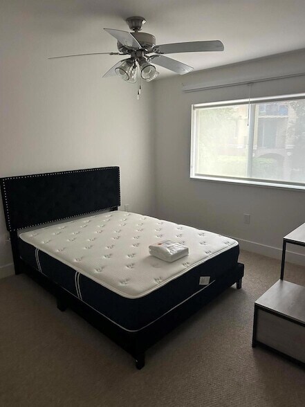 Building Photo - 1100 Scotia Dr