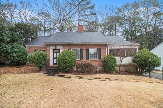 Building Photo - 3 bdrm, 2 bath home near Emory & CDC