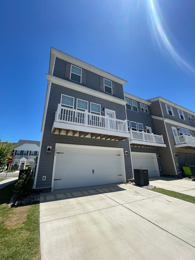 Building Photo - Grassfield Meadows