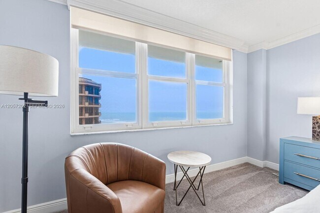 Building Photo - 500 Ocean Dr