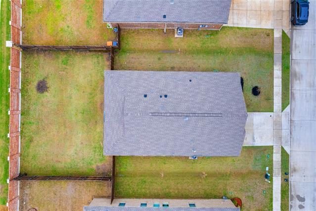 Building Photo - 1604 Helmoken Falls Dr