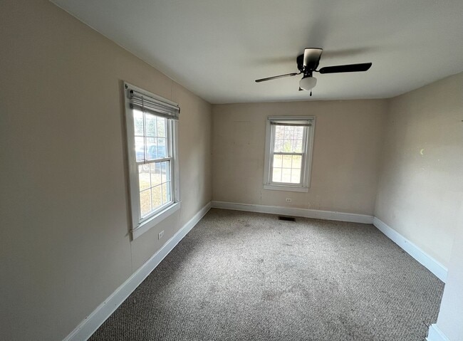 Building Photo - For Rent In Mocksville