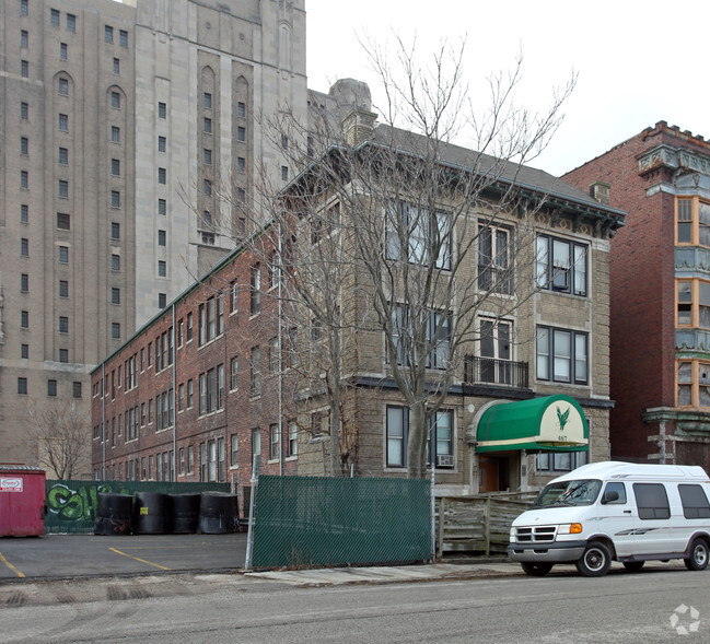 Primary Photo - Vernon Murphy Apartments