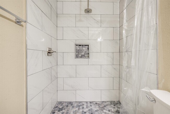 Building Photo - 11002 Hammerly Blvd