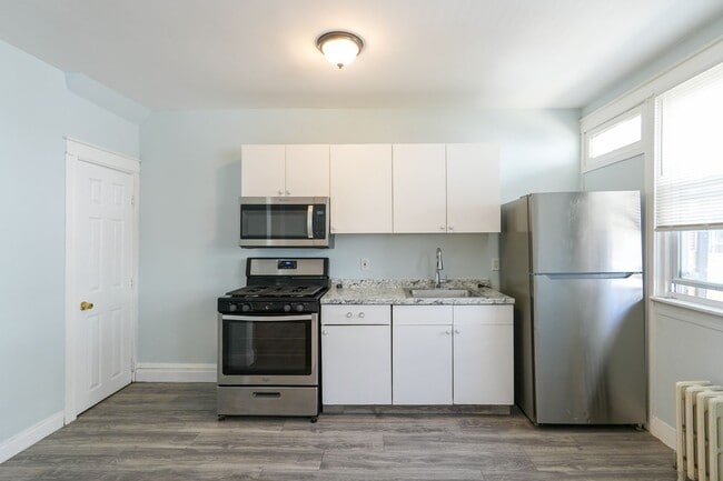 Building Photo - Move-In Ready 3BR/1BA South Philly Rowhome with In-Unit Laundry — 2 or 3BR Housing Choice Voucher...
