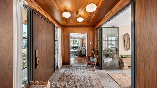 Building Photo - 27 Emerald Bay