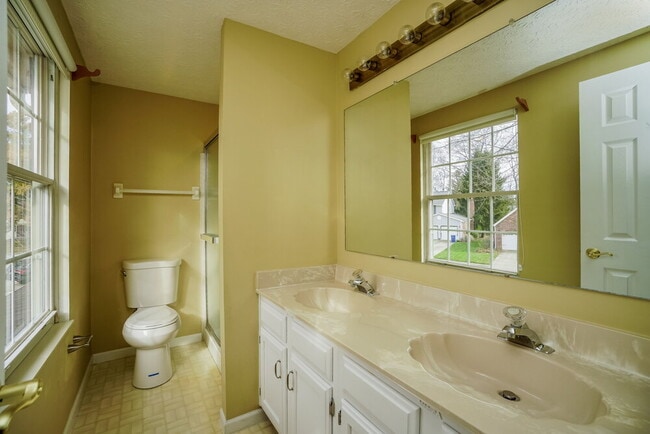 Building Photo - 3888 Driscoll Ct