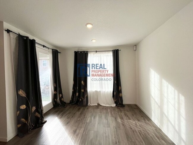 Building Photo - 17590 E 95th Ave