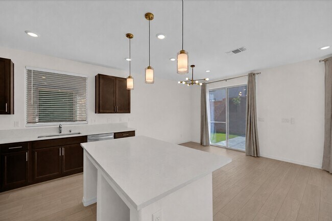 Building Photo - 10265 Restless River St
