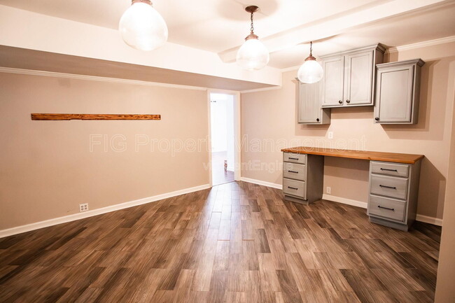 Building Photo - 7205 Canmore Ln NW